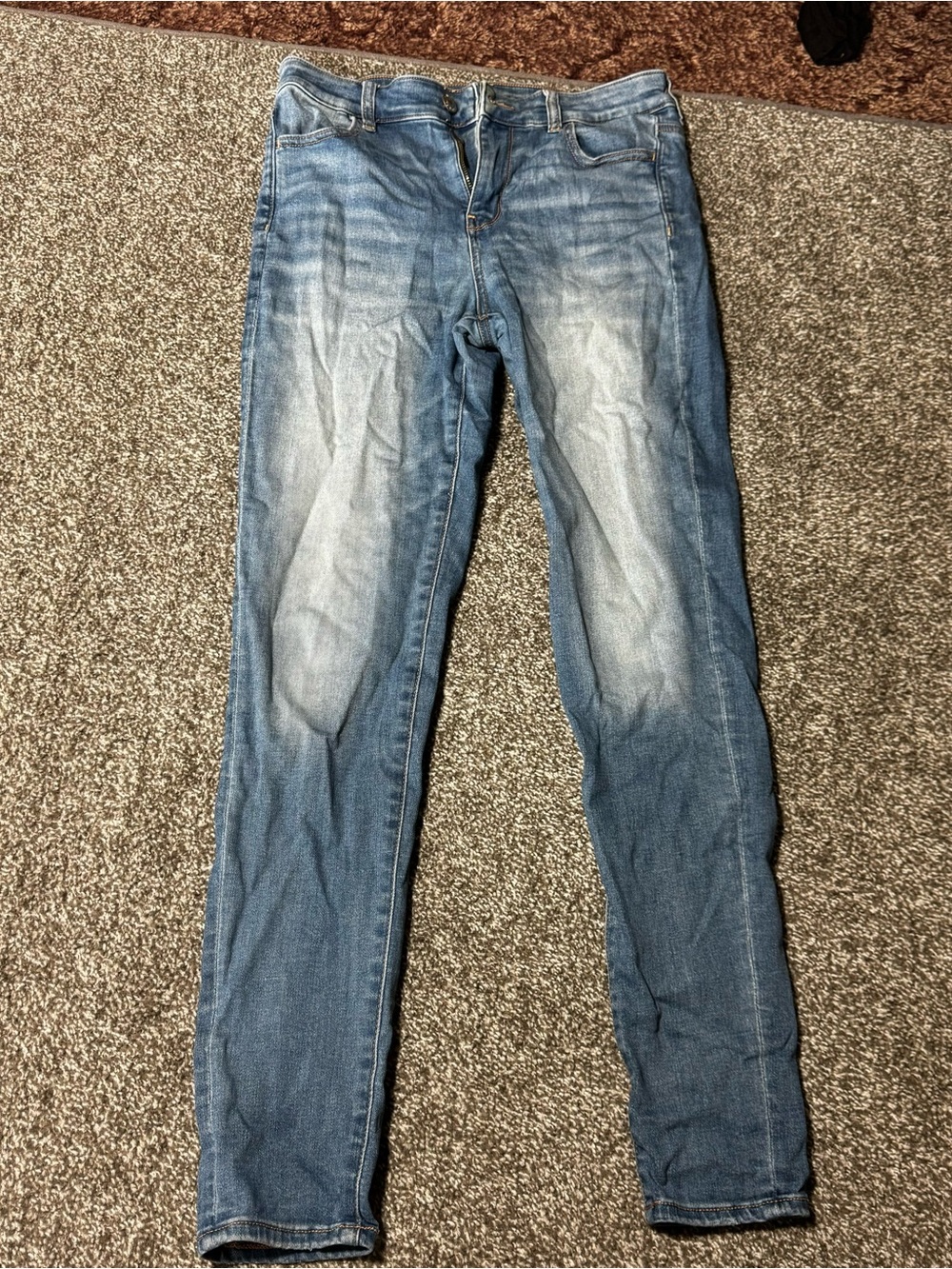 American Eagle Outfitters Light Blue Skinny Jeans
